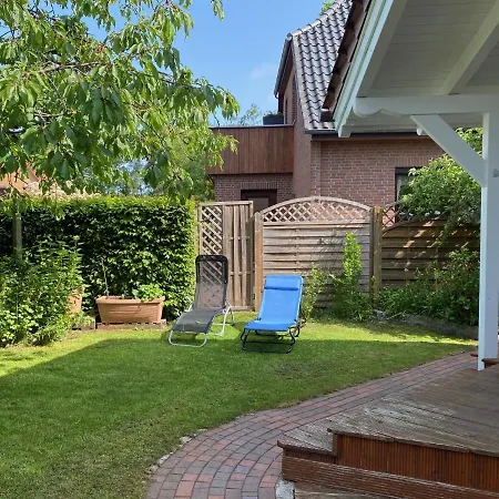 Moderne Mit Kamin U Garten Im Eg, Baden, Naehe Weser U Golfplatz 아힘