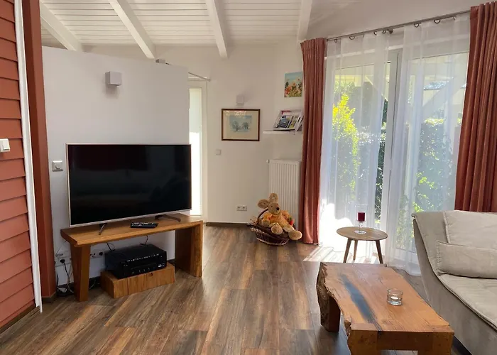 Moderne Mit Kamin U Garten Im Eg 100qm Naehe Weser Und Golfplatz *